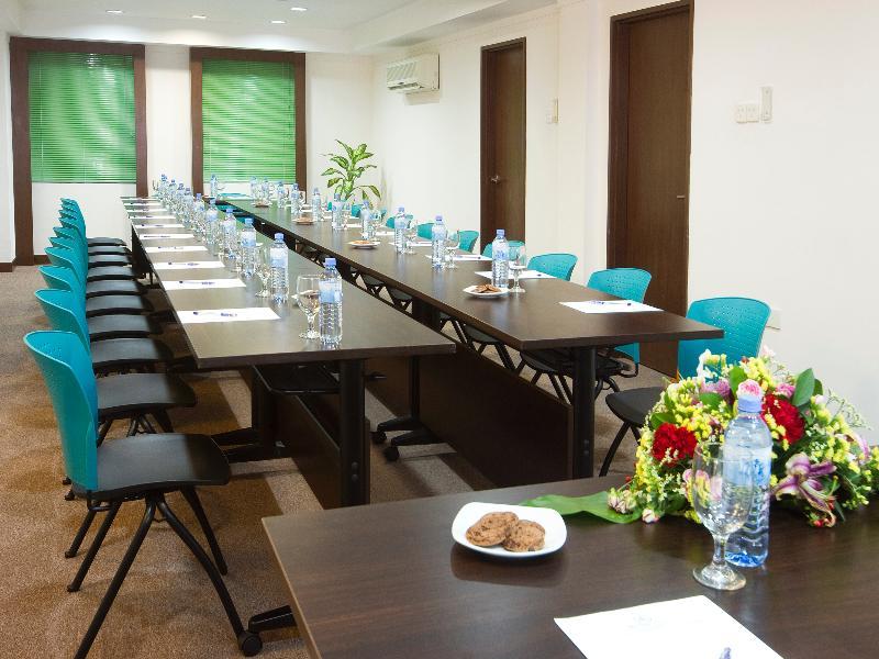 Mookai Suites Male Bagian luar foto