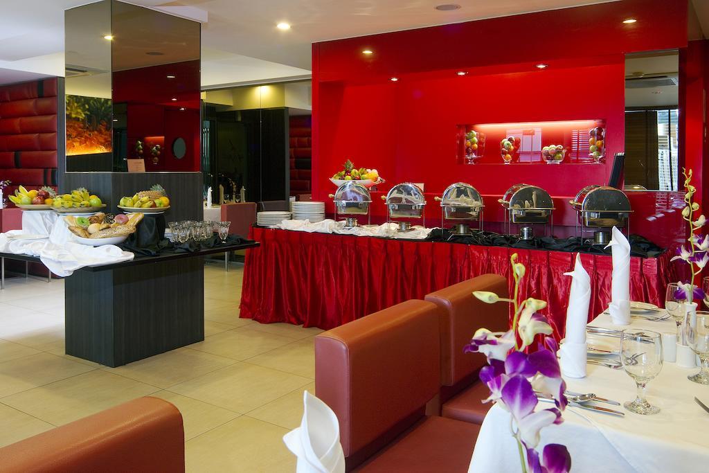 Mookai Suites Male Bagian luar foto